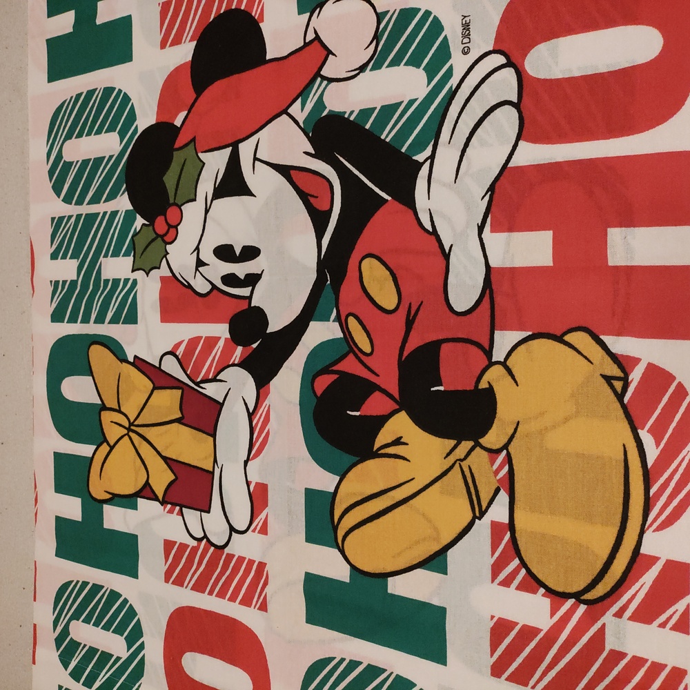 Disney Mickey Mouse Double Sided Christmas Standard Size Pillowcase HO HO HO - Picture 5 of 8